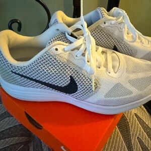 Nike - Women’s Revolution 3-  Size 7.5